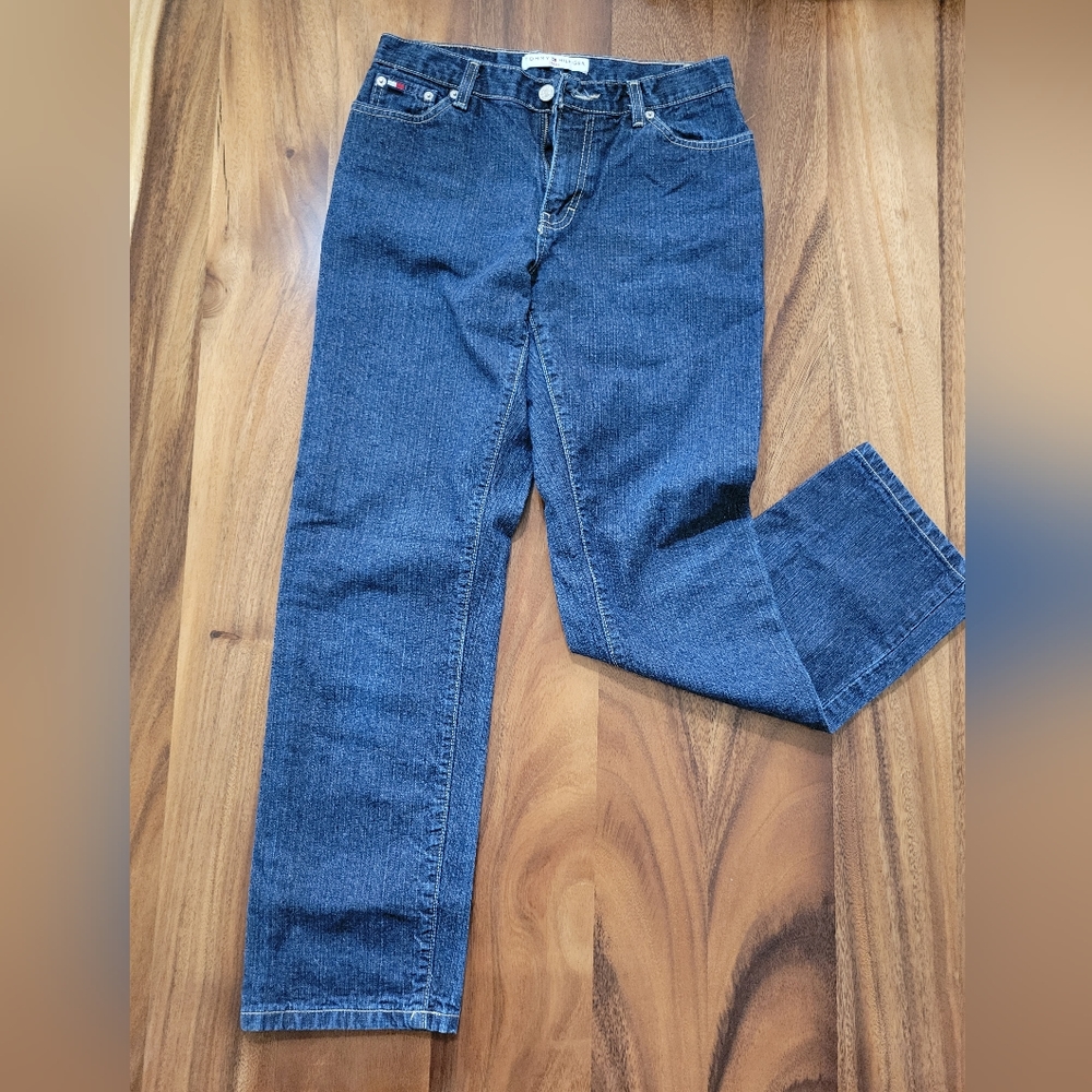 EUC VINTAGE Tommy Hilfiger blue straight leg denim jeans